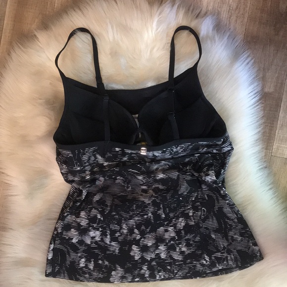 LOLE Tankini Top - Picture 2 of 7